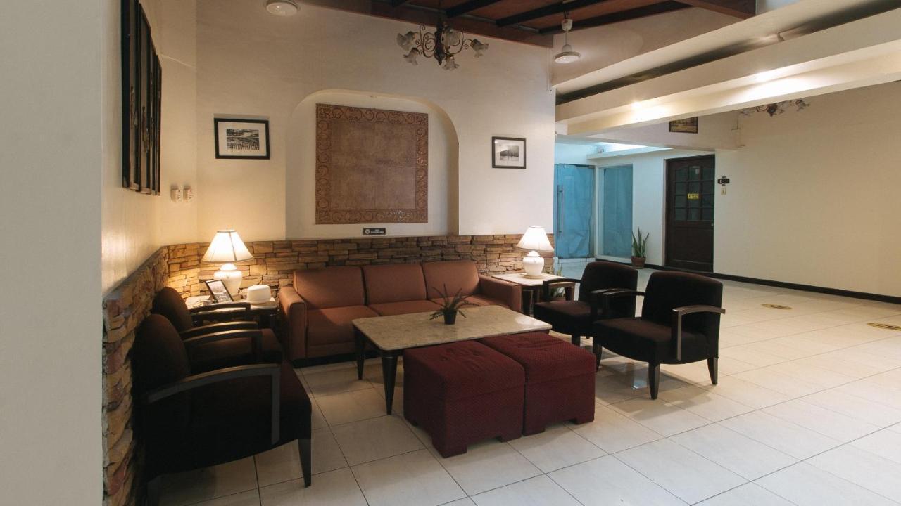 El Rico Suite Makati By Reddoorz Makati City Екстериор снимка