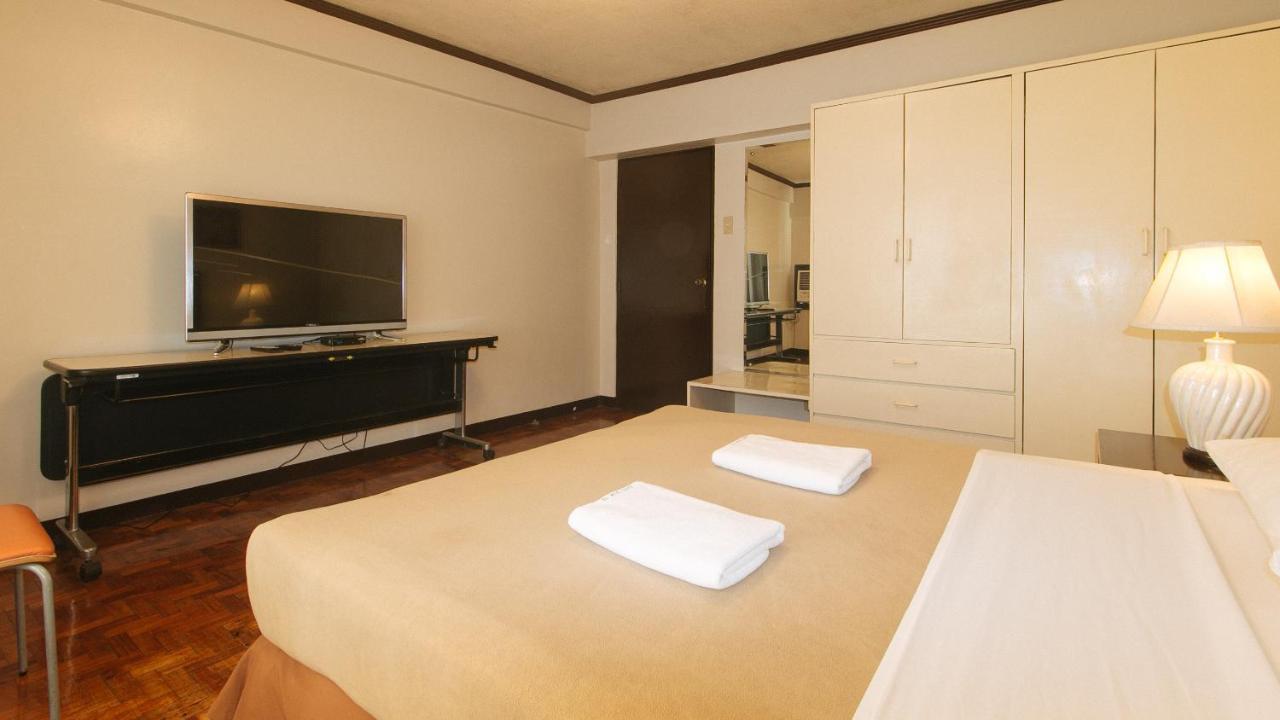 El Rico Suite Makati By Reddoorz Makati City Екстериор снимка